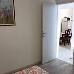 Beach Apartment Drasnice