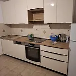 Beach Apartment Drasnice Daire