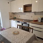Beach Apartment Drasnice